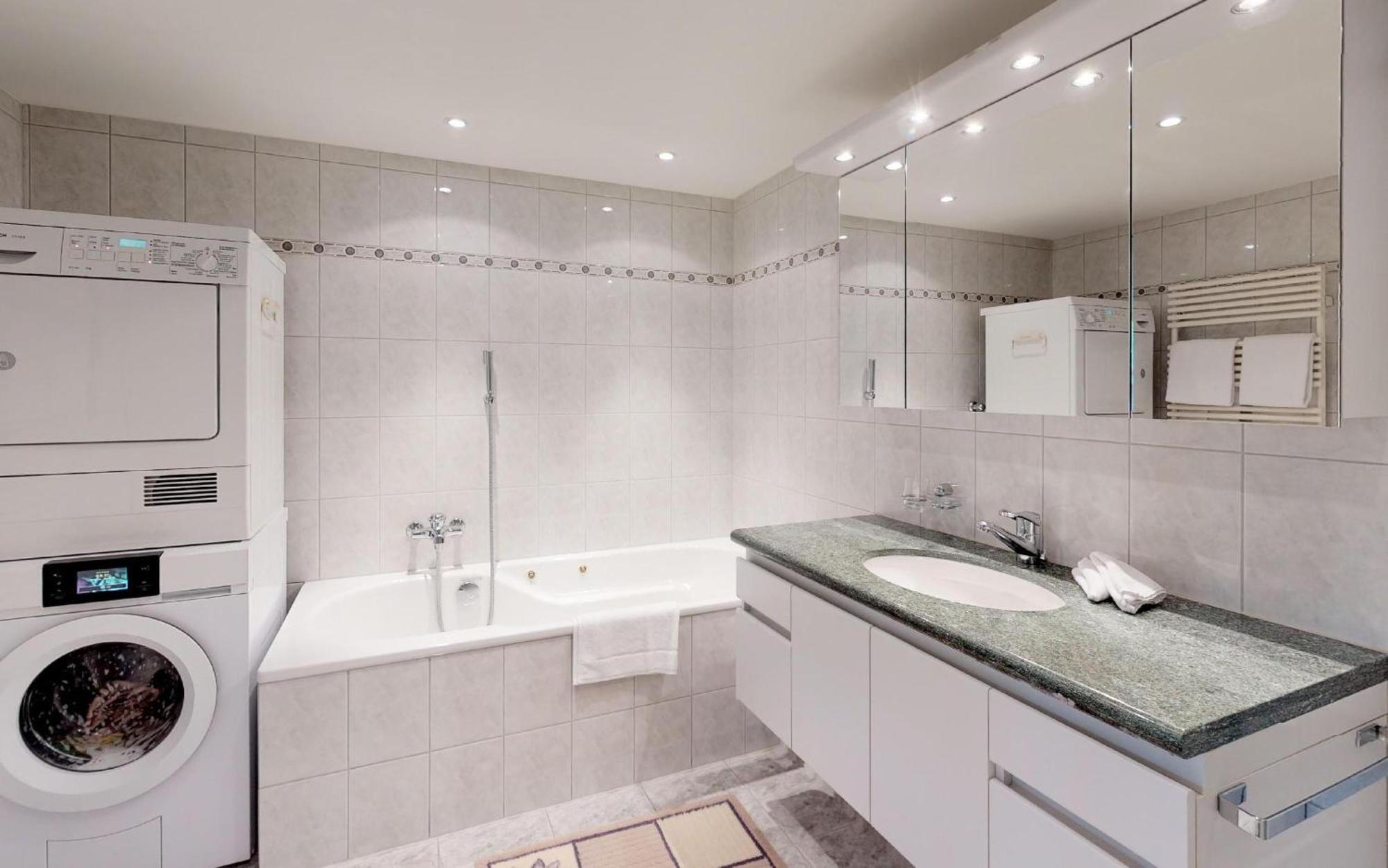Traunter Via Apartment St. Moritz Ngoại thất bức ảnh